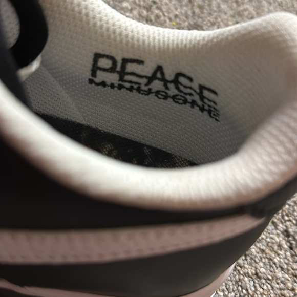 PEACEMINUSONE X NIKE AIR FORCE 1 - Picture 6 of 8